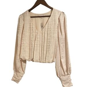 Blu Pepper Pull over long sleeve V neck blouse with Balloon Sleeves Size M